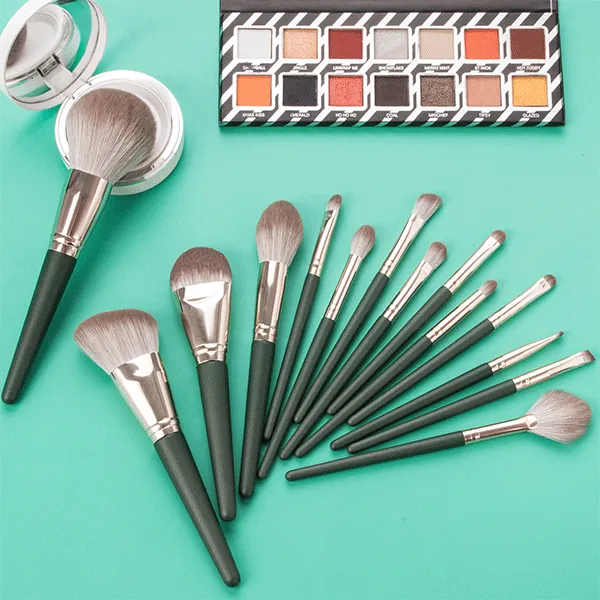 14 Piece Dark Green Brush Set with Pouch