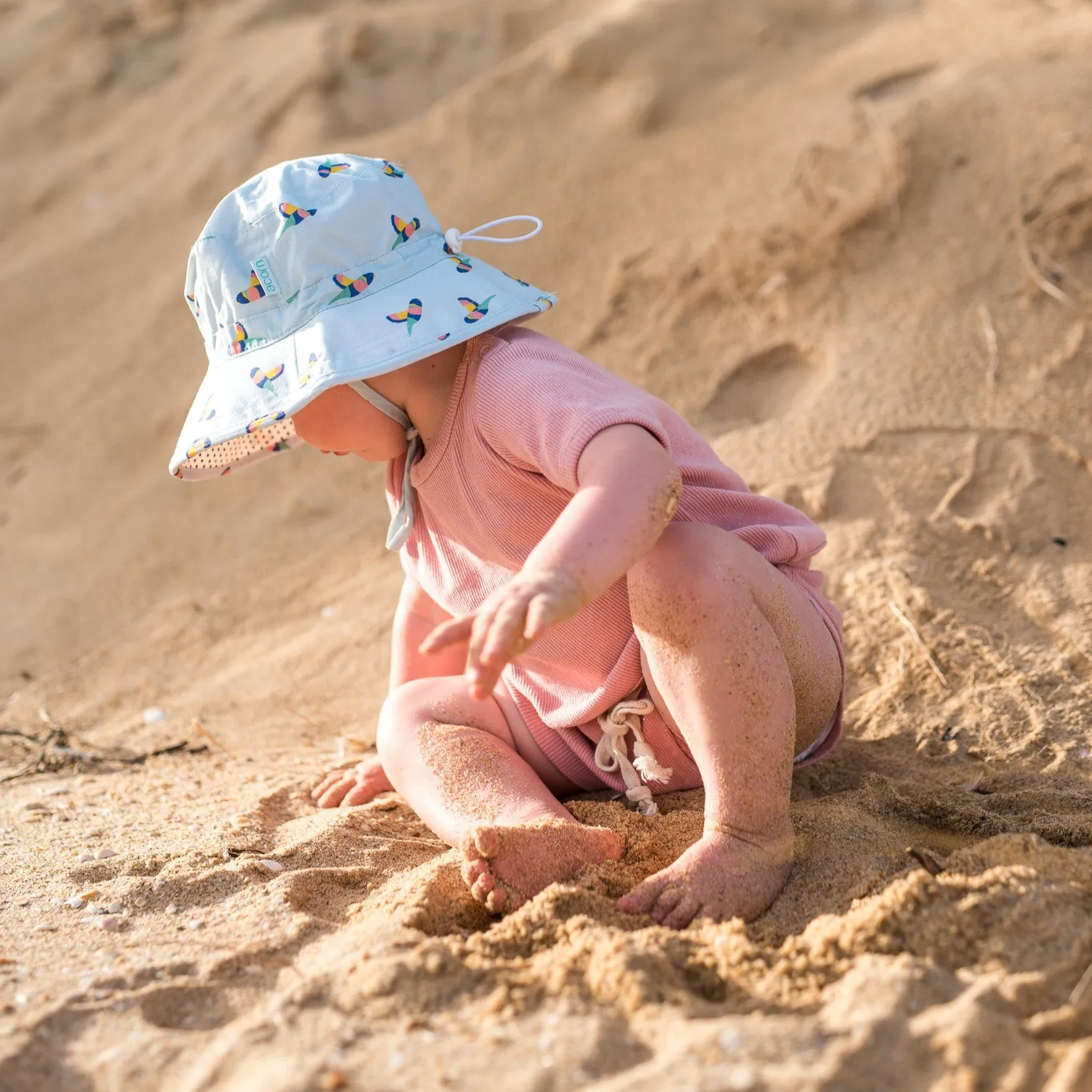 Acorn Kids: Lorikeet Bucket Hat Mint