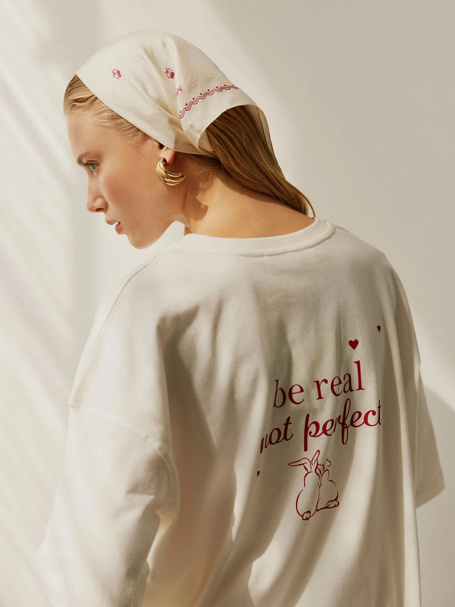Amour Graphic Tee