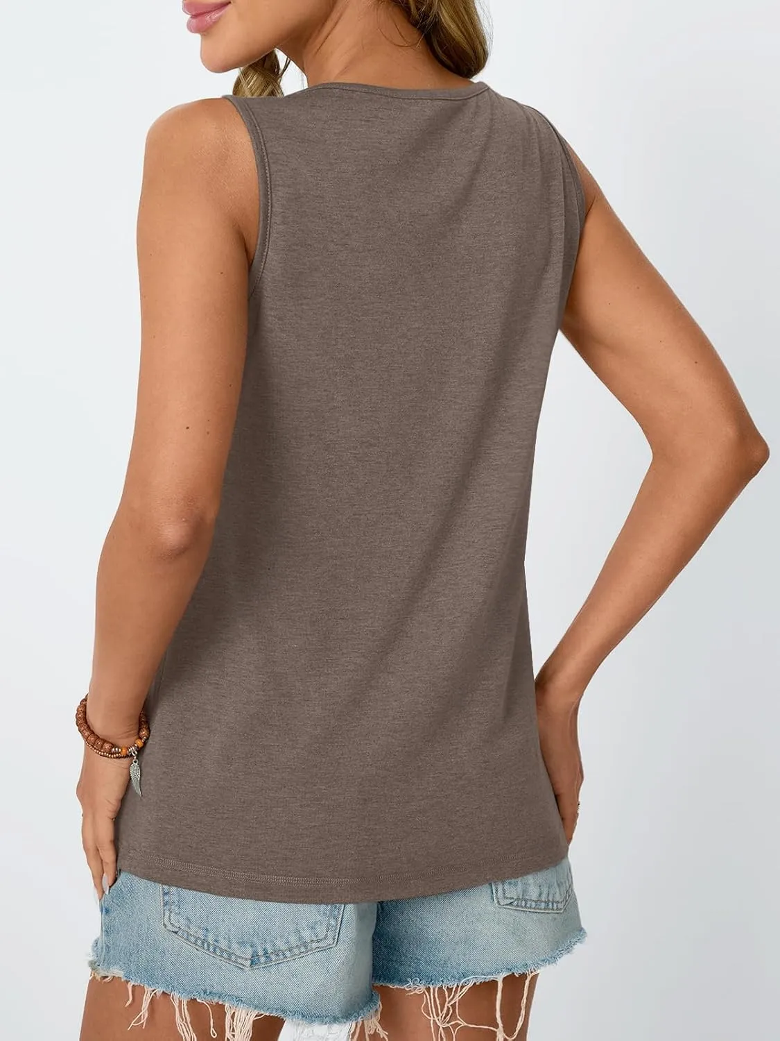 AUTOMET Womens Tank Tops 2025 Summer Dressy Casual Blouses Sleeveless Flowy Crewneck Outfits Basic Trendy Clothes