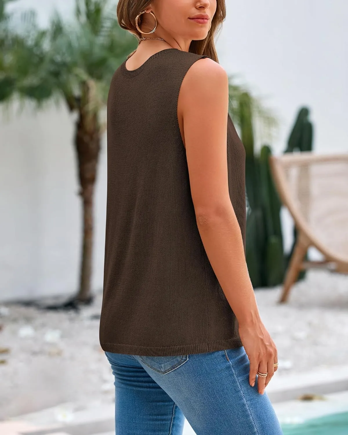 BTFBM Women's Sleeveless Sweater Vest 2025 Summer Crew Neck Ribbed Knit Lightweight Pullover Casual Loose Fit Tank Tops