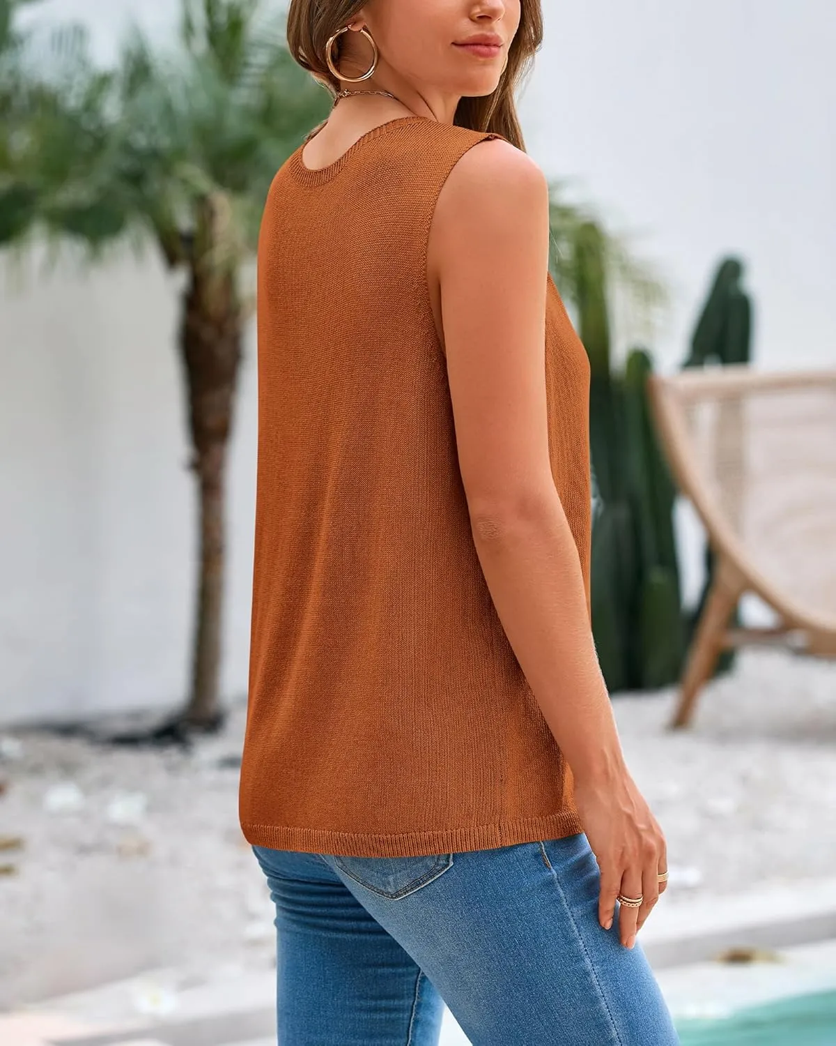 BTFBM Women's Sleeveless Sweater Vest 2025 Summer Crew Neck Ribbed Knit Lightweight Pullover Casual Loose Fit Tank Tops