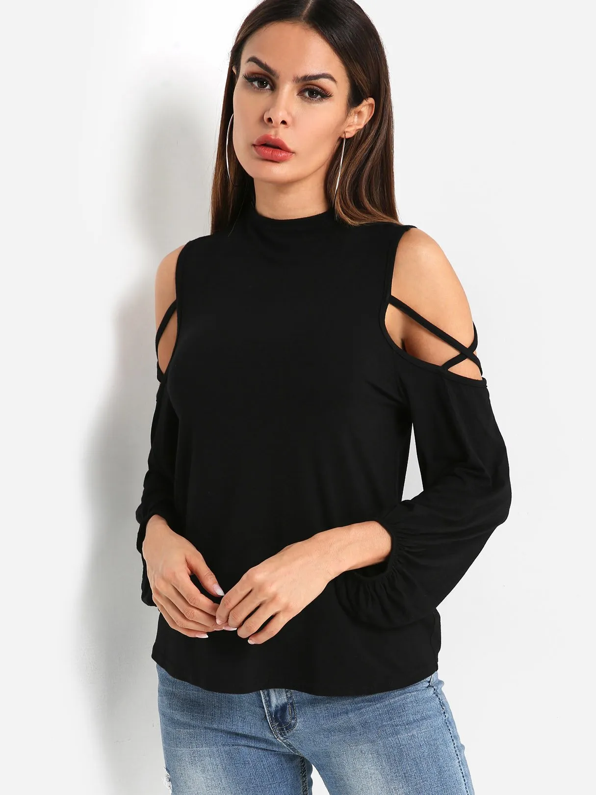 Custom Round Neck Cold Shoulder Plain Long Sleeve Black T-Shirts