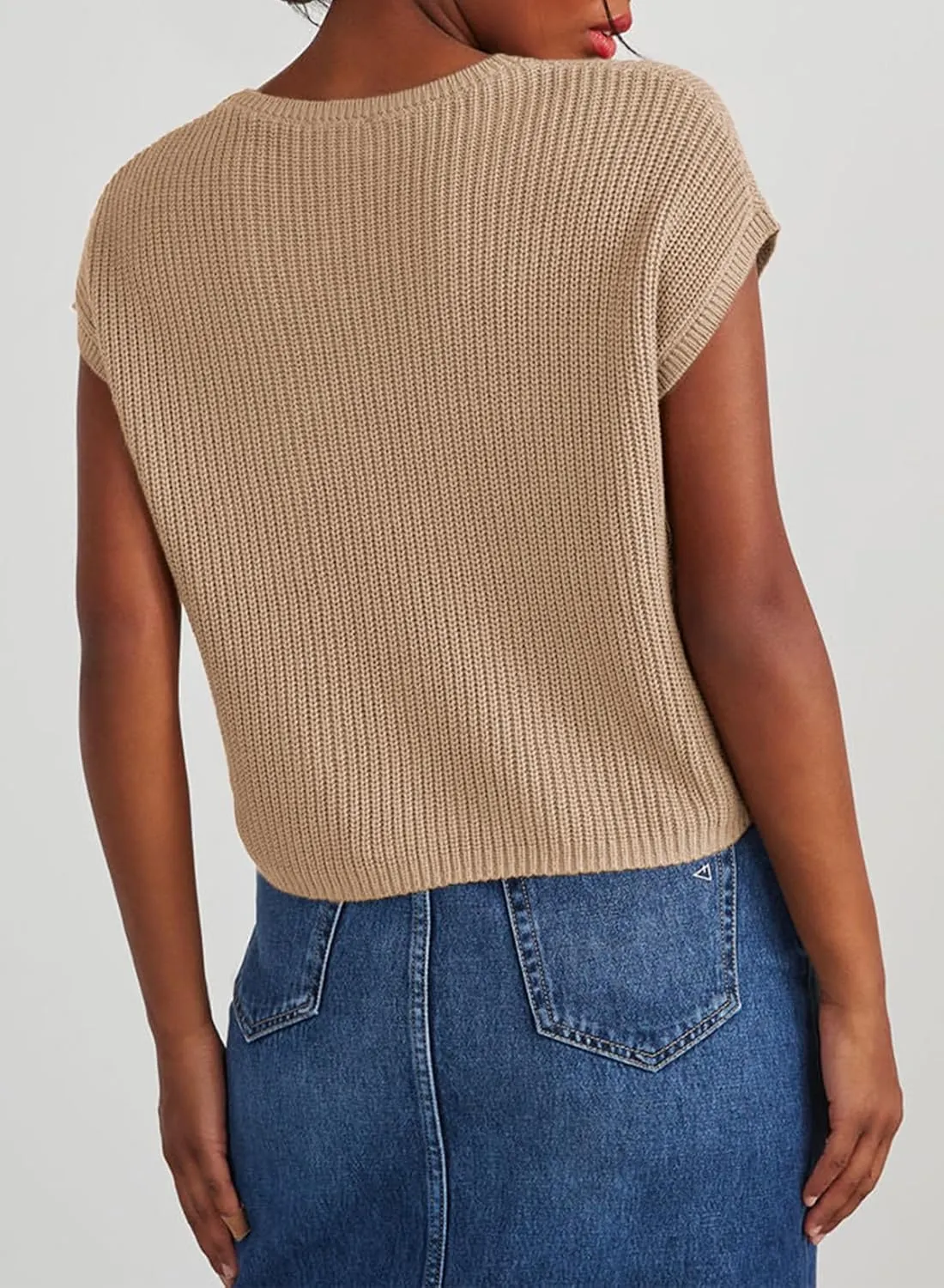 Dokotoo Women's Casual Short Sleeve Loose Tunic Tops Lightweight Knit Spring Pullover Sweater Blouses