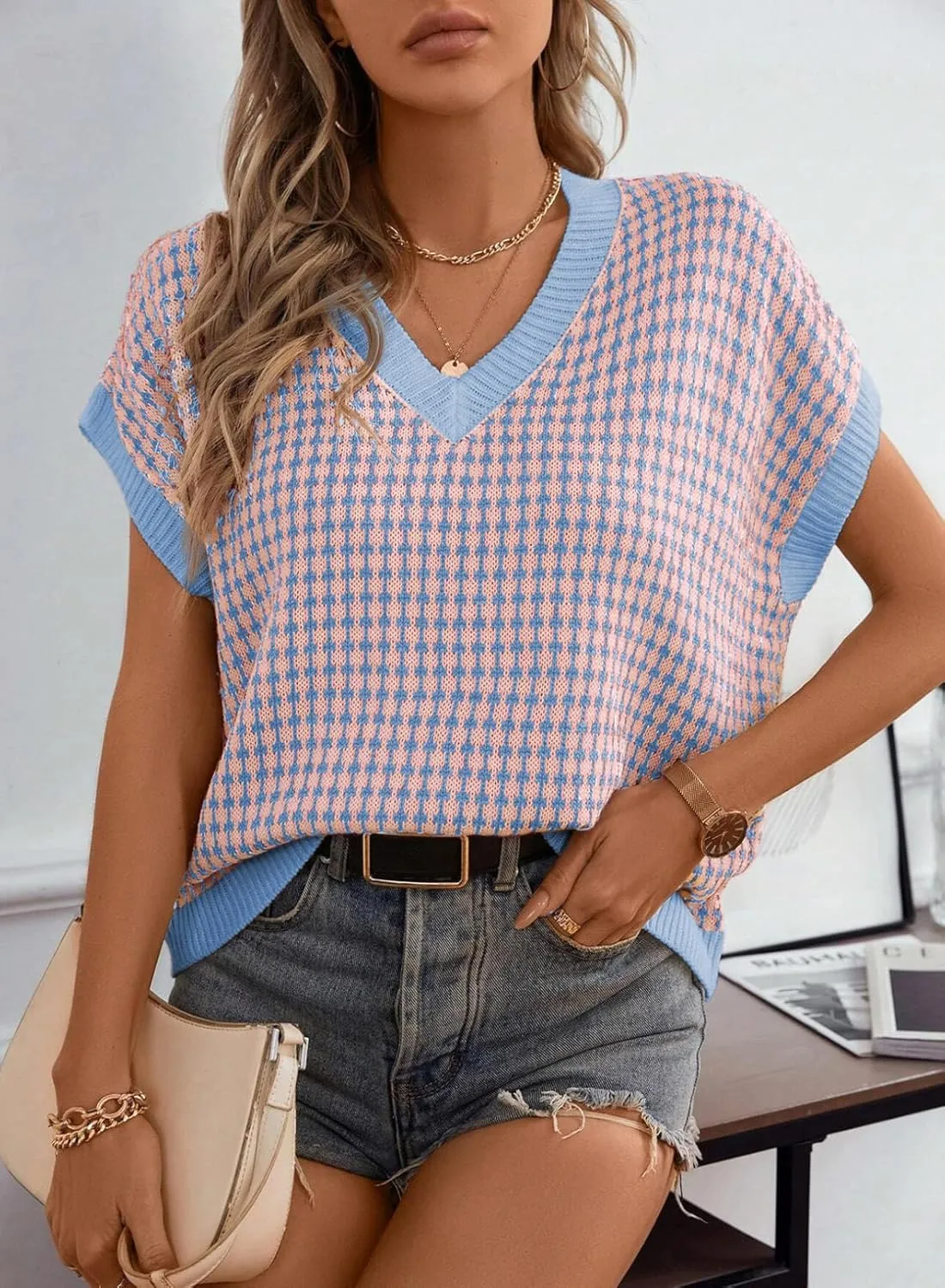 Dokotoo Womens Casual Summer Tops V Neck Short Sleeve Plaid Knit Vest Loose Fit Pullover Sweaters Blouses