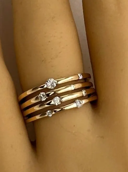 Elegant 9ct Yellow Gold Diamond Ring - Total Diamond Weight 0.34ct