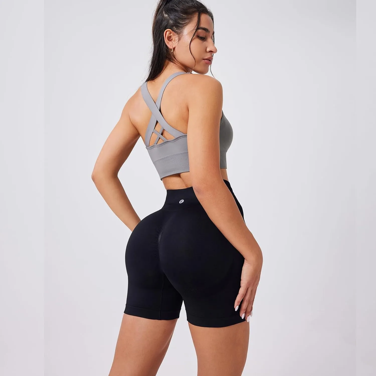 Evercute Women's Gym Shorts 3/4 Pack Seamless Scrunch Butt Lifting Workout Shorts 5" Tummy Control Ruched Booty Yoga Short