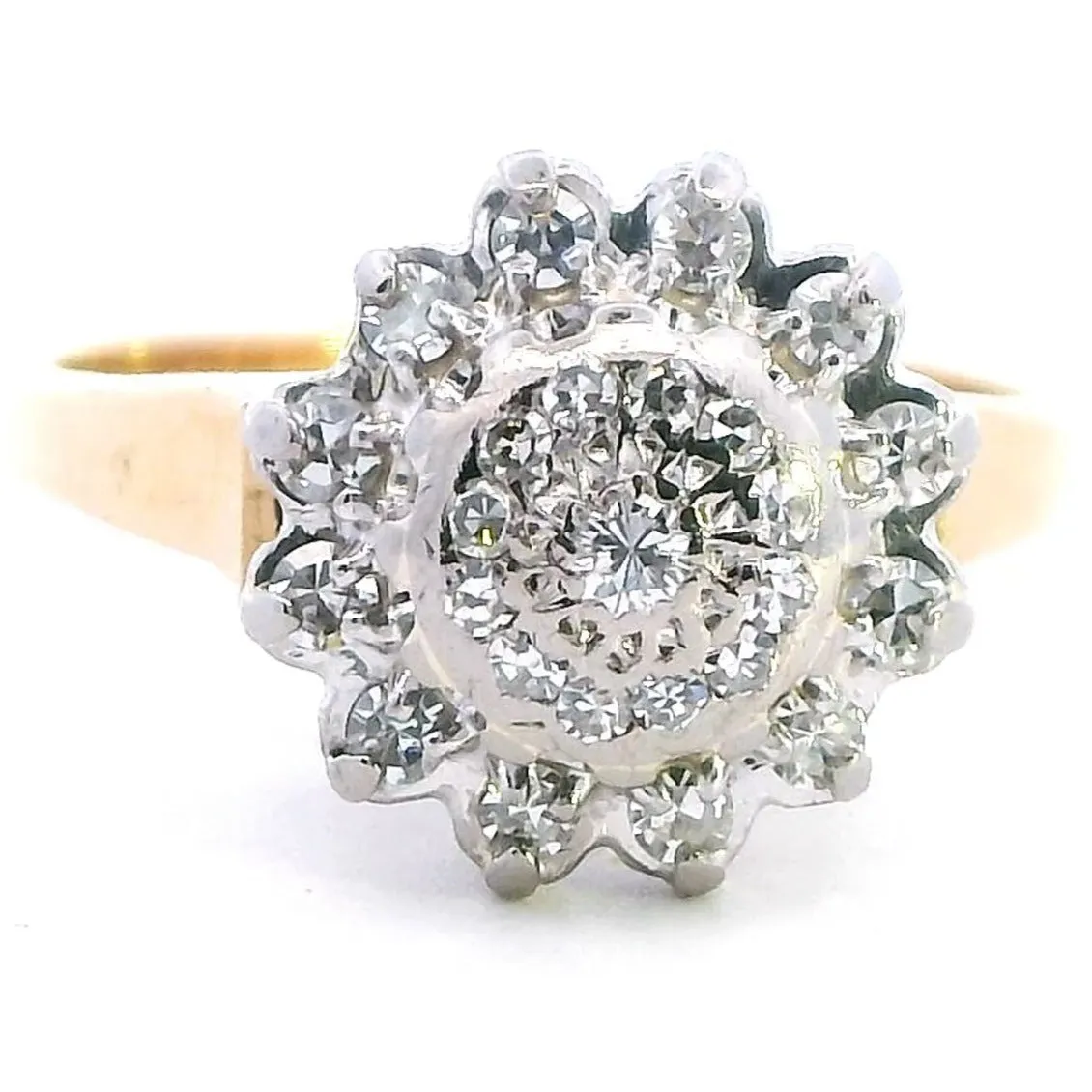 Exquisite 18K Yellow and White Gold Diamond Halo Ring - A Masterpiece of Elegance
