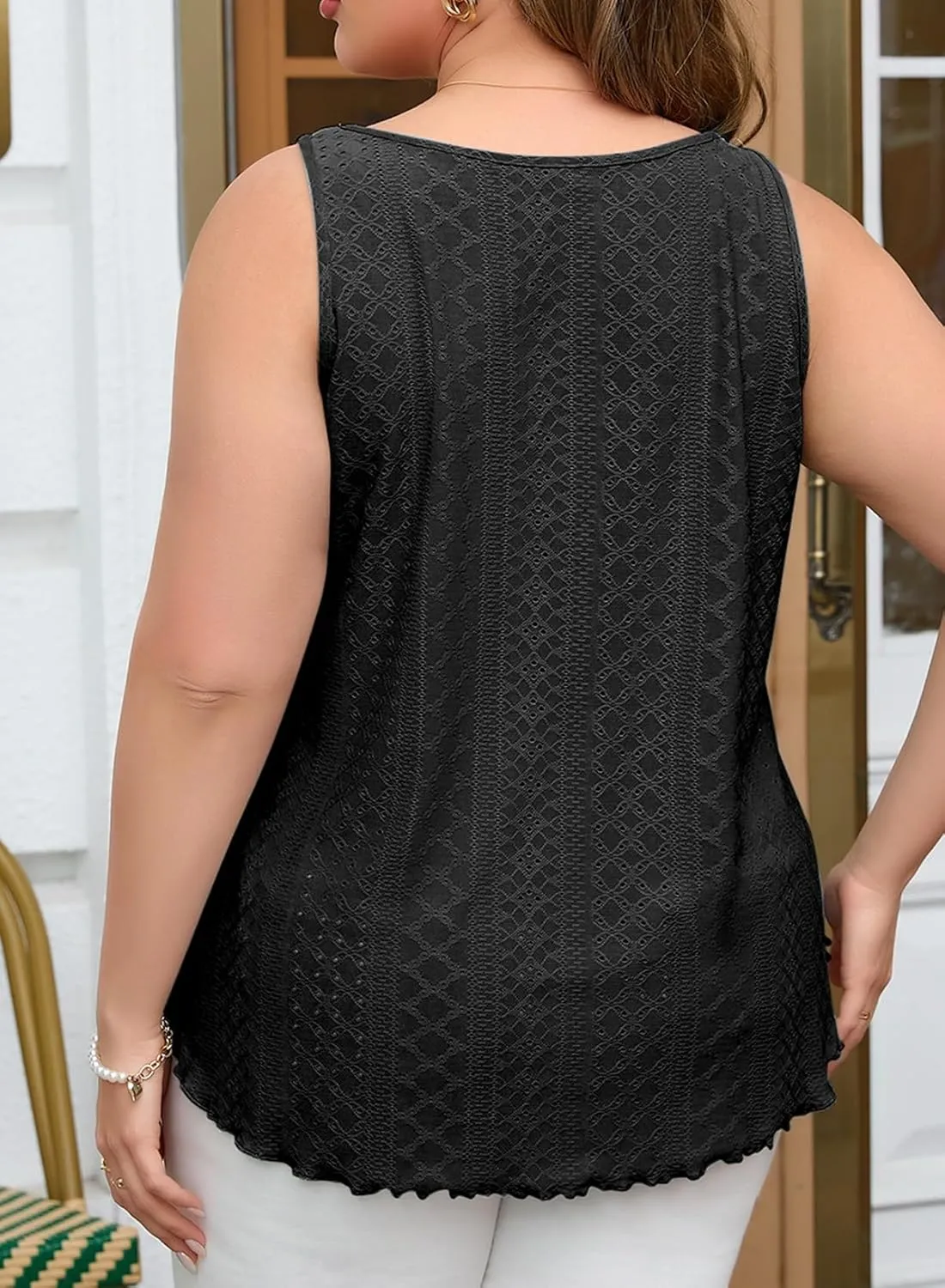 Eytino Womens Plus Size Tank Tops Summer Eyelet Embroidery Sleeveless T-Shirts Tops Scoop Neck Causal Loose Flowy Cami(1X-5X)
