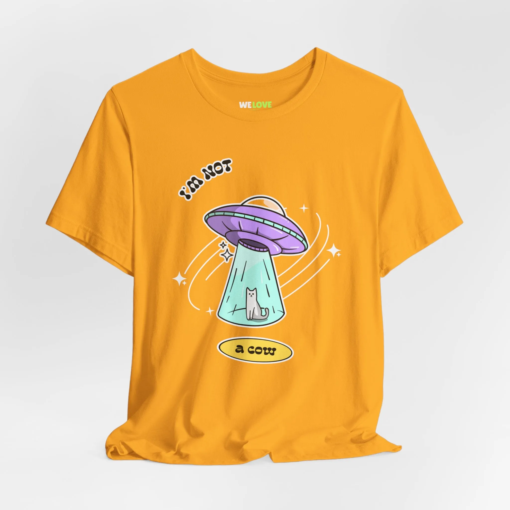 I Am Not A Cow Cat UFO Sci-Fi T-Shirt