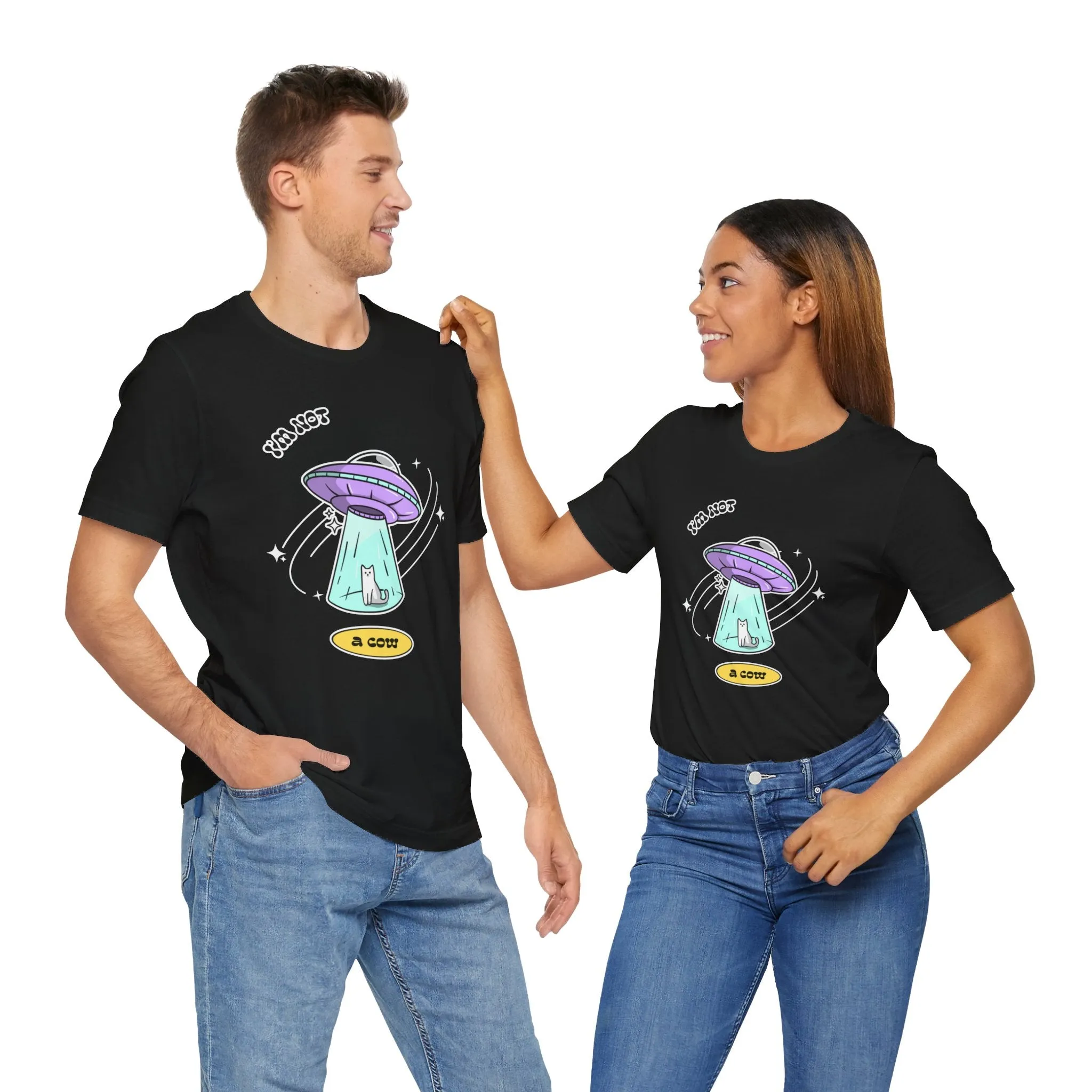 I Am Not A Cow Cat UFO Sci-Fi T-Shirt