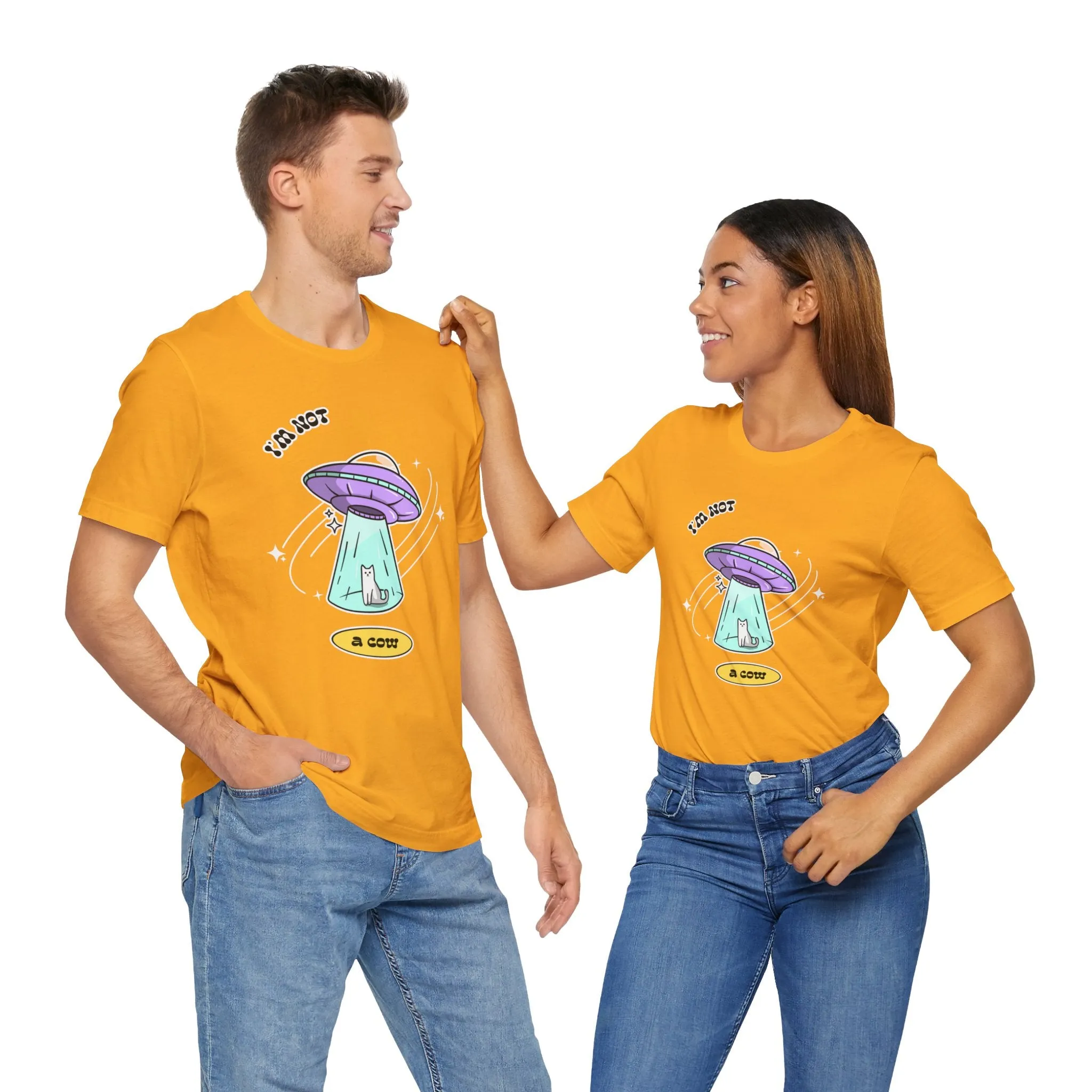 I Am Not A Cow Cat UFO Sci-Fi T-Shirt