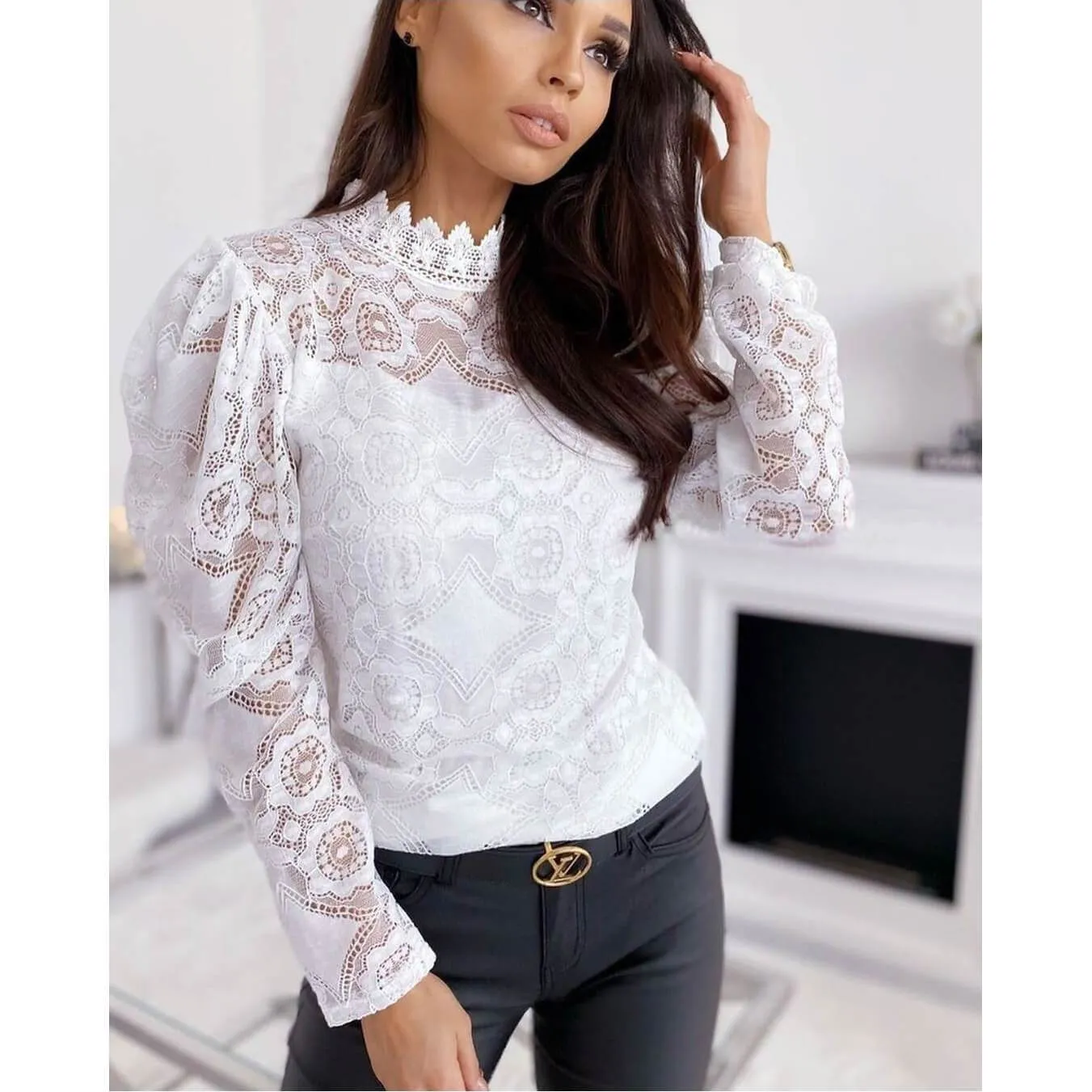 Lace Perspective Long Sleeves T-shirt