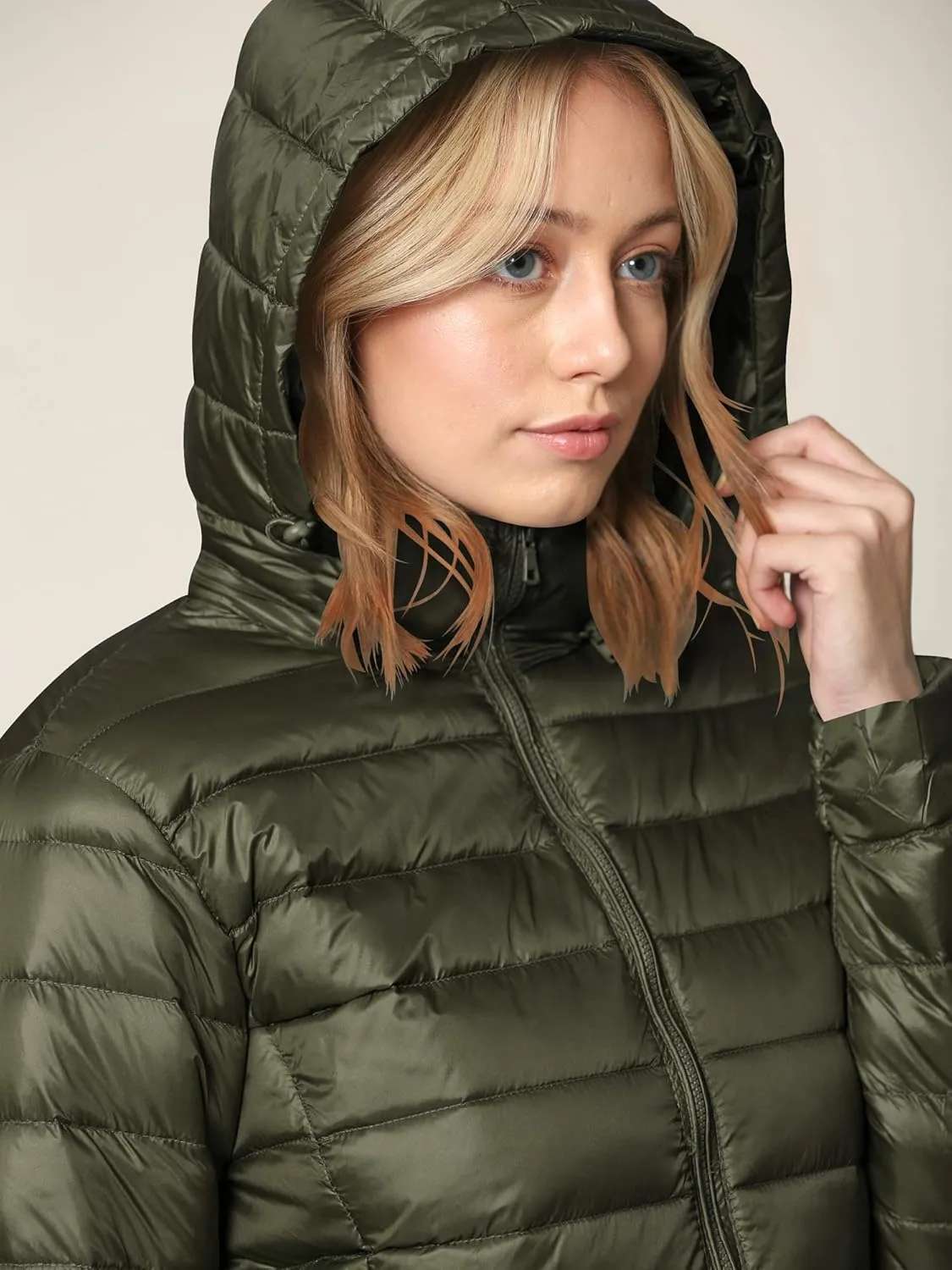 Lock and Love Women's Ultra Light Weight Packable Down Jacket with Removable Hoodie