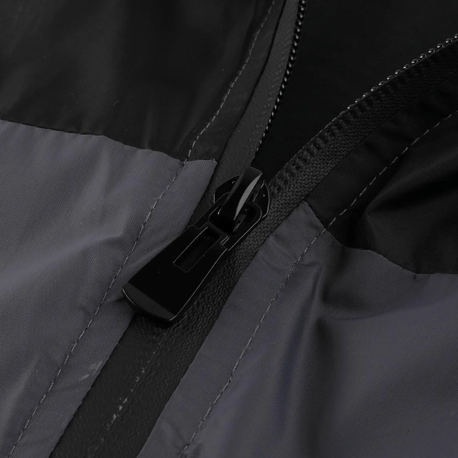 Men's Zip Up Waterproof Rain Jacket Outdoor Lightweight Softshell Raincoat for Hiking Travel WIth zippered Pocket