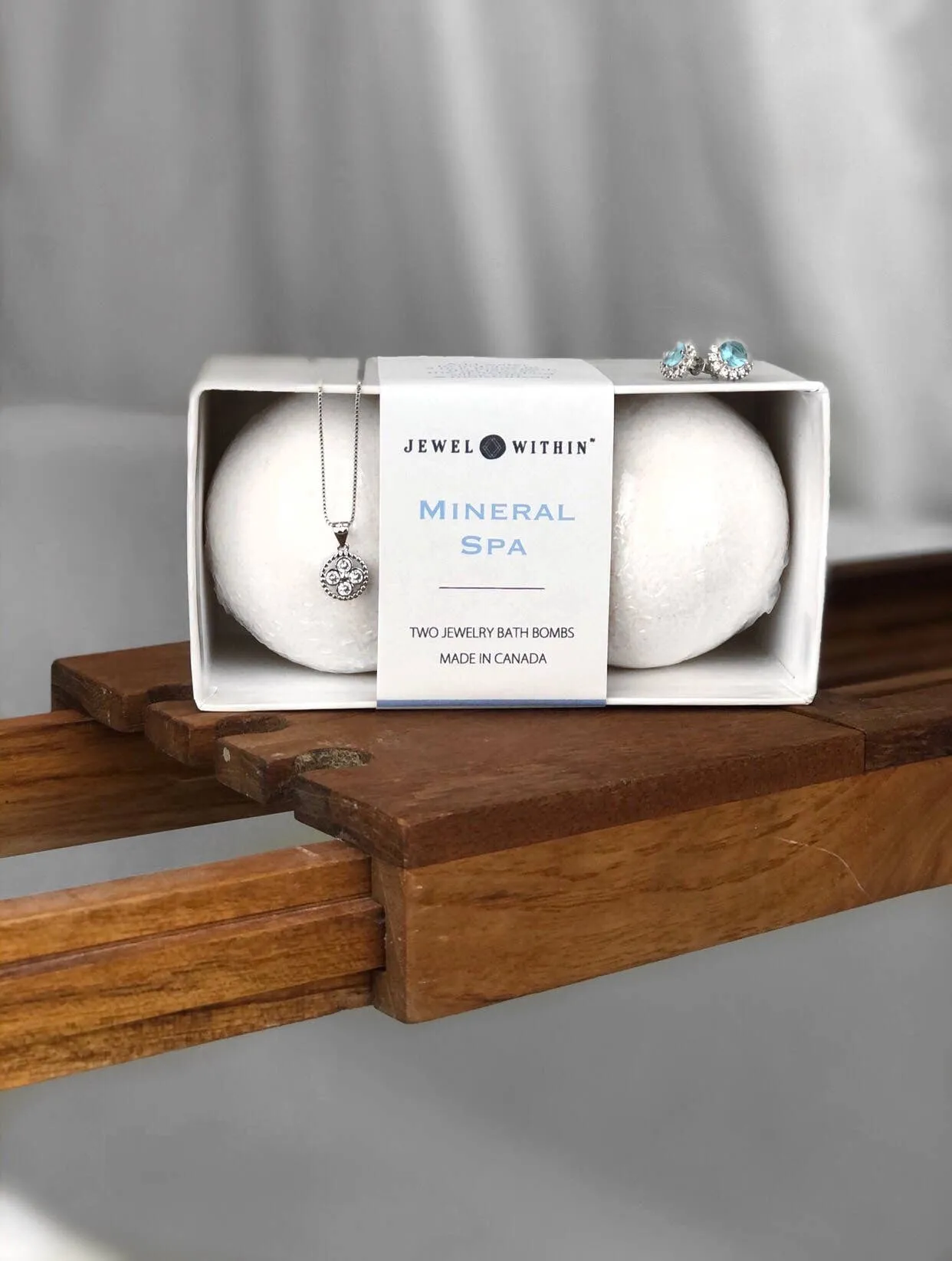 Mineral Spa Jewelry Bath Bomb Set