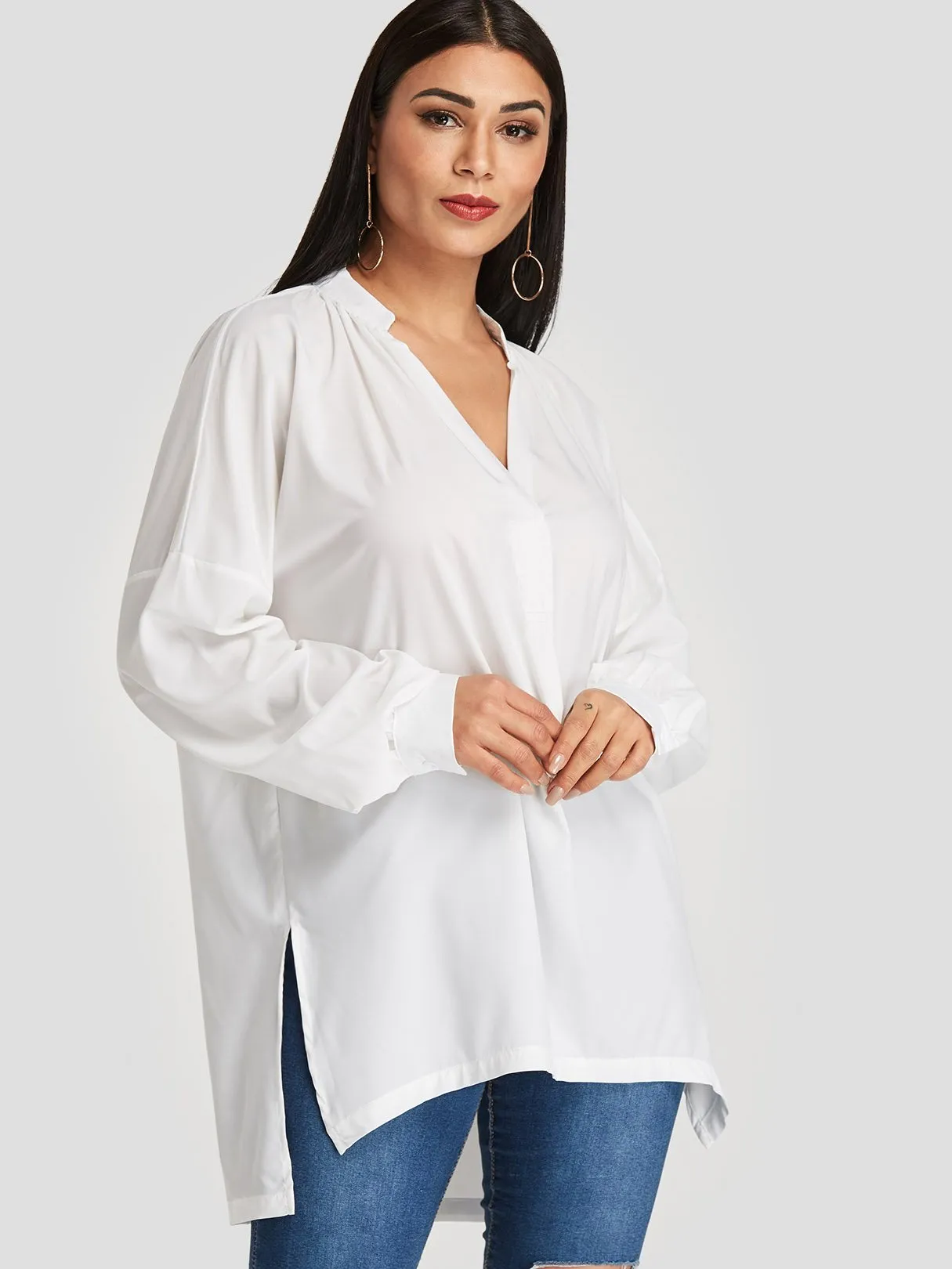 OEM ODM V-Neck Slit Long Sleeve High-Low Hem White T-Shirts