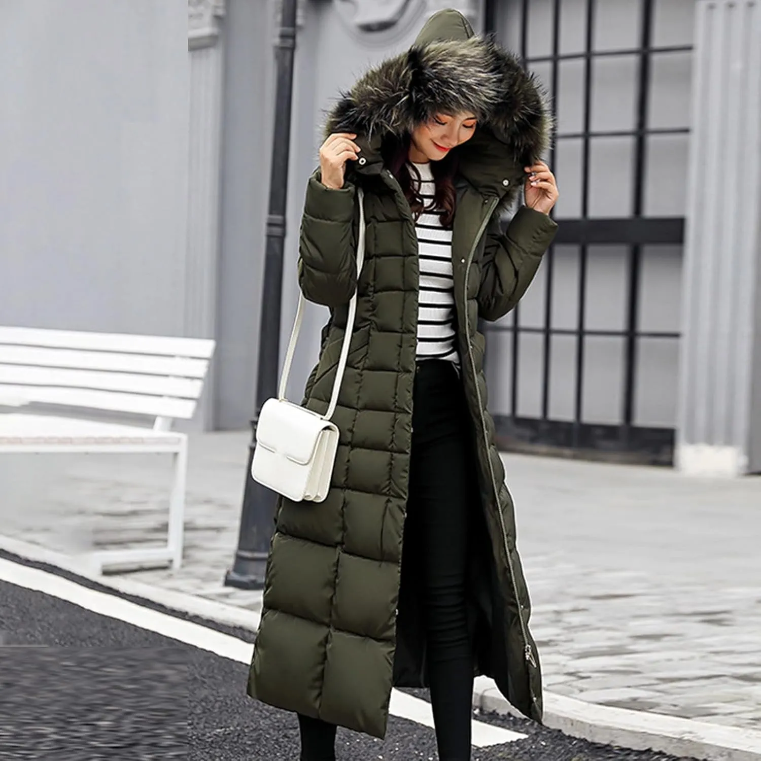 SMIDOW Womens Fashion Hooded Coat 2023 Quilted Long Puffer Jackets Waterproof Warm Winter Maxi Length Parka Coats