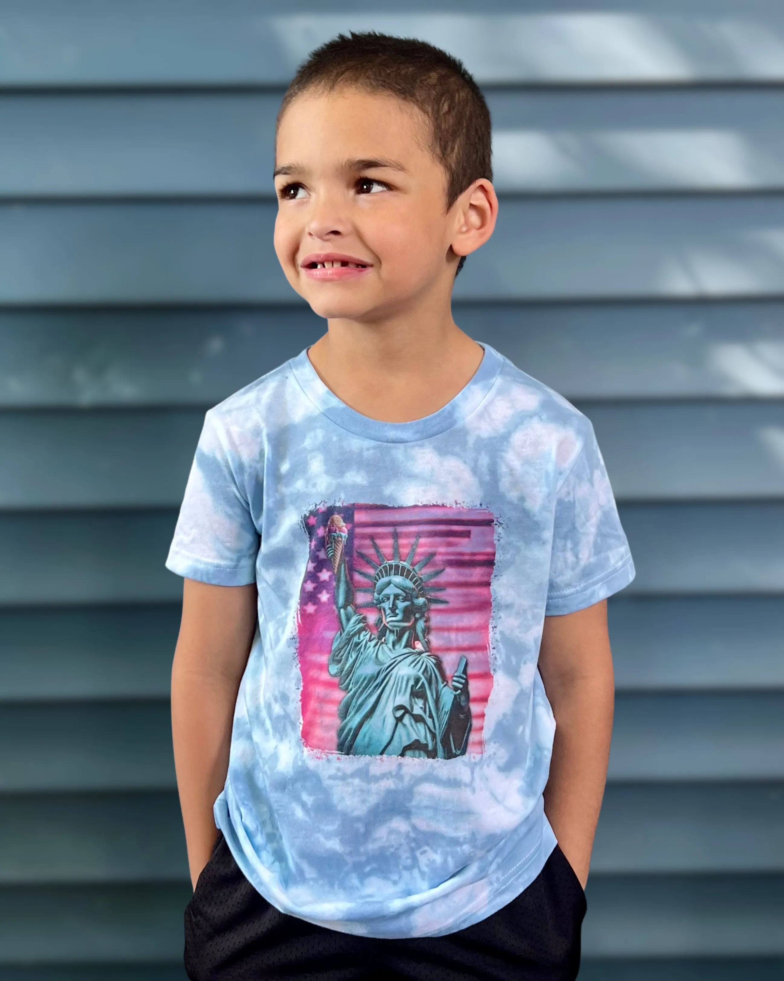 statue of liberty | t-shirt