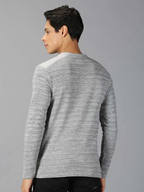 UrGear Cut&Sew Men Round Neck Black T-shirt