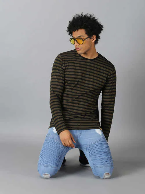 UrGear Striped Men Round Neck Black T-shirt
