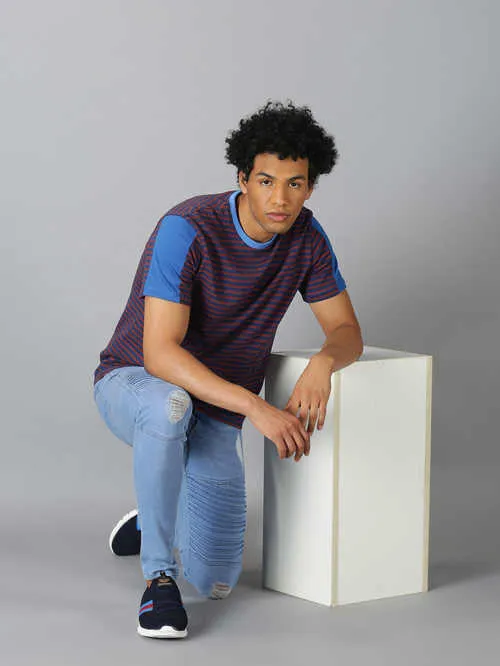 UrGear Striped Men Round Neck Blue T-shirt