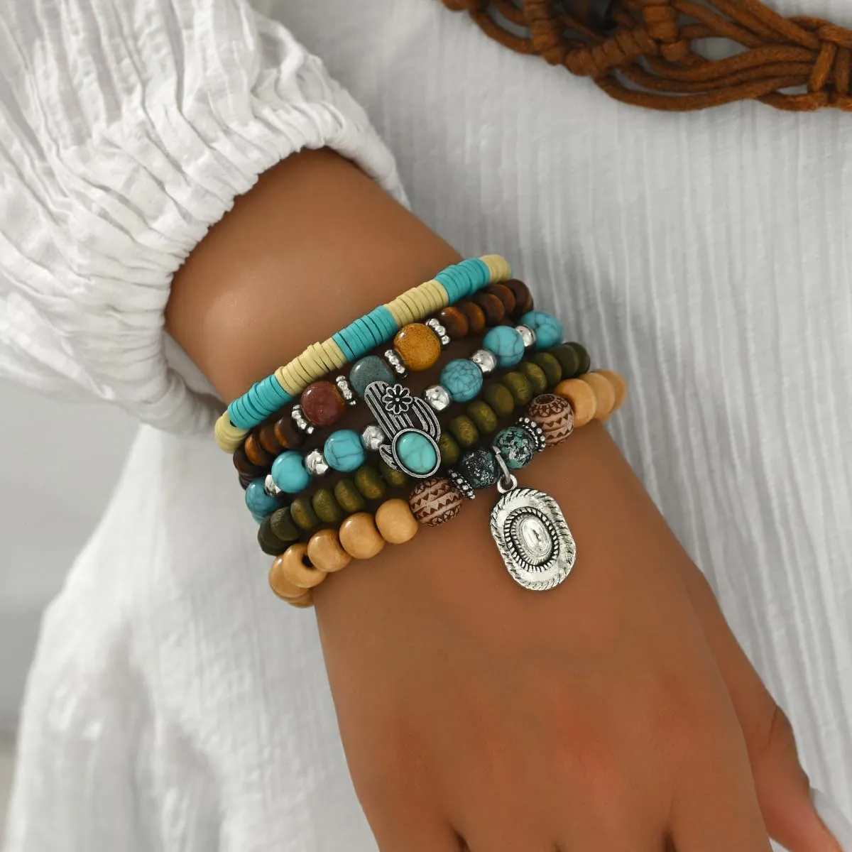 Western Bracelets for Women Cowgirl Turquoise Beaded Stretch Bracelets Vintage Turquoise Beaded Western Jewelry Bohemian Stackable Bracelet Country Concert Cowgirl Dresses Accessories