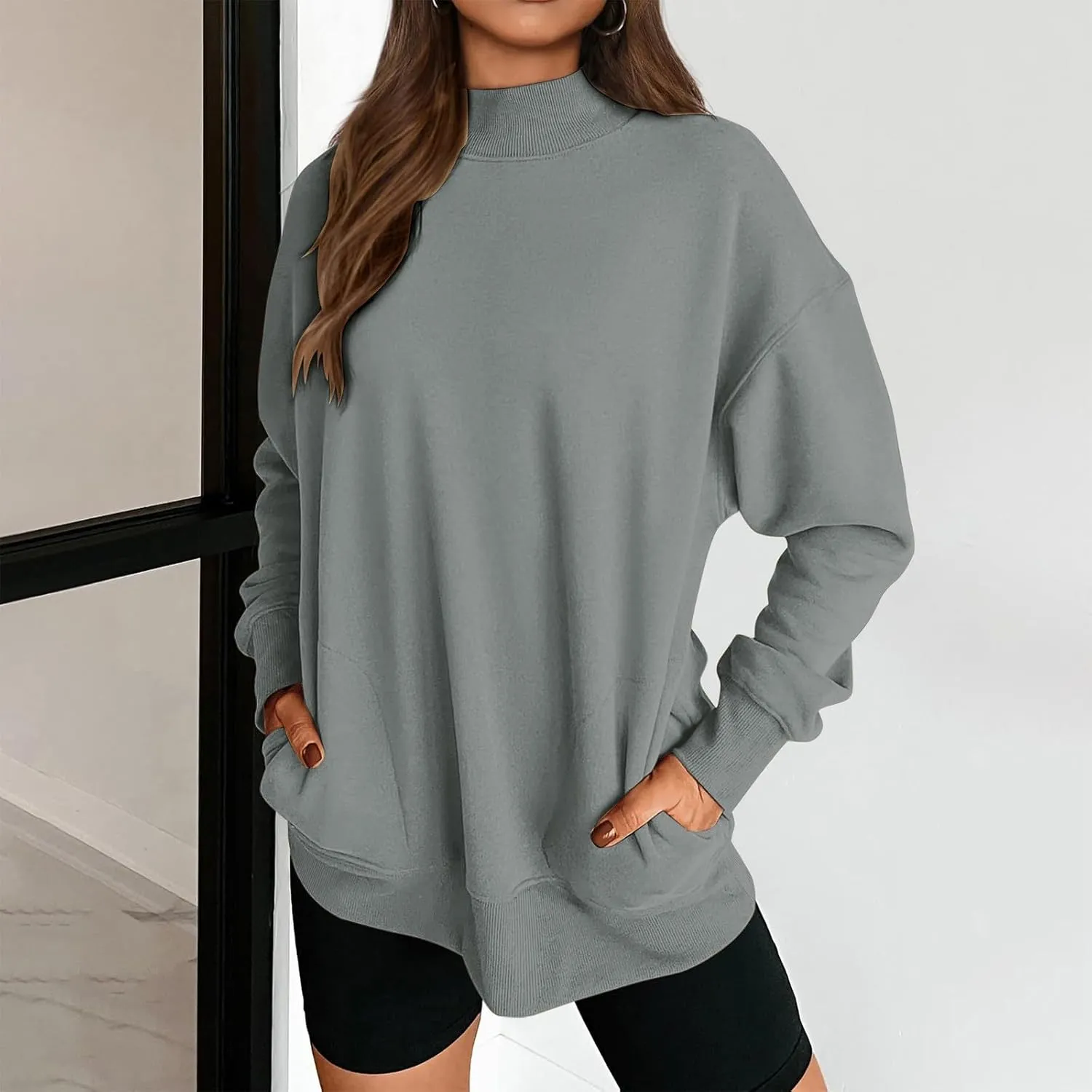 Womens Mock Neck Oversized Sweatshirts with Pockets Fleece Tops Pullover No Hood Sweater for Cold Freezing Weather