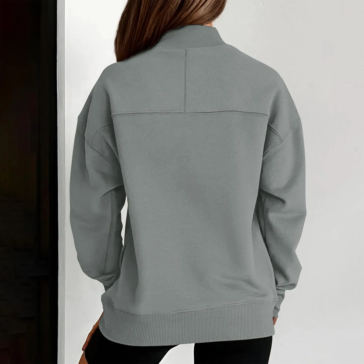 Womens Mock Neck Oversized Sweatshirts with Pockets Fleece Tops Pullover No Hood Sweater for Cold Freezing Weather